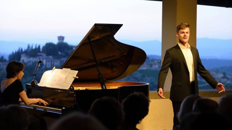 Performance in Greve in Chianti, Tuscany